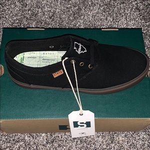 State Footwear black skate/style shoe